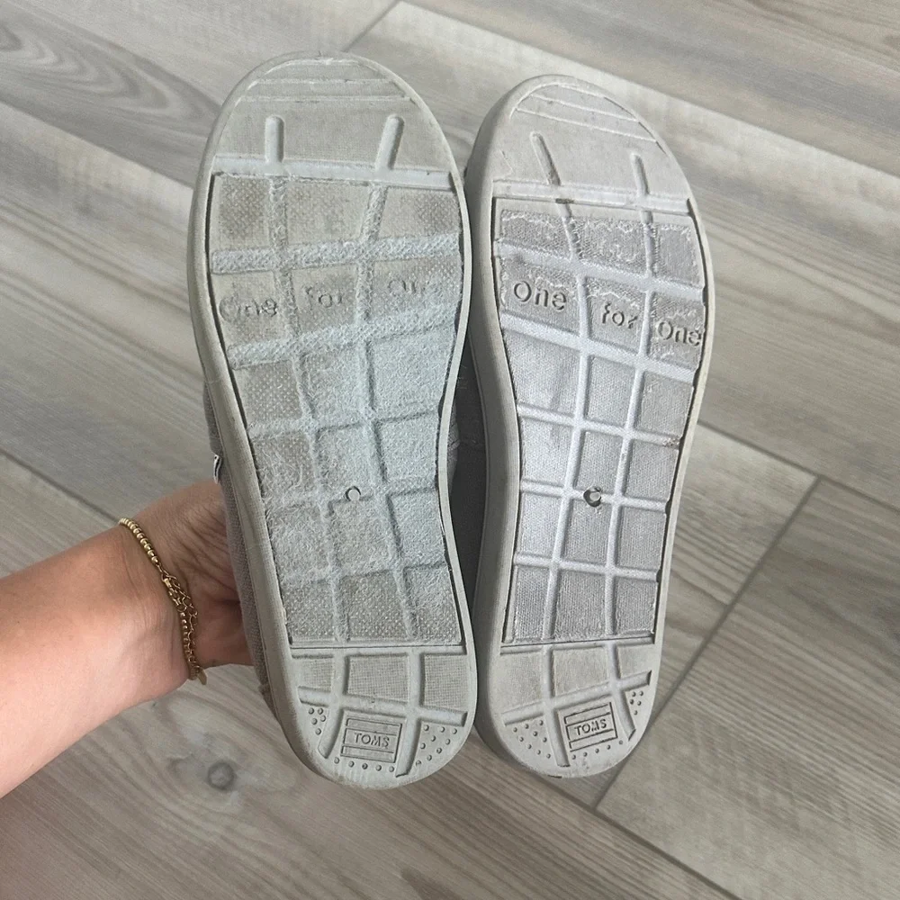 TOMS Kids Moccasins in Taupe